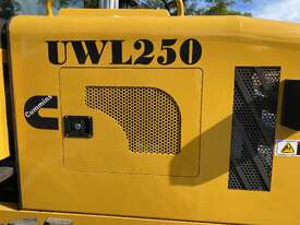 Free Delivery and Service Kit! UHI UWL250 2.5T Capacity 100hp Cummins Engine Wheel Loader - picture2' - Click to enlarge