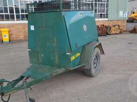 box Trailer Enclosed - picture0' - Click to enlarge