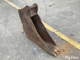 240mm Trenching Bucket - Excavator - picture0' - Click to enlarge