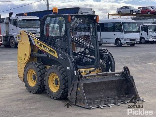 2016 New Holland L213