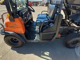 Kubota RTV900XT - picture2' - Click to enlarge