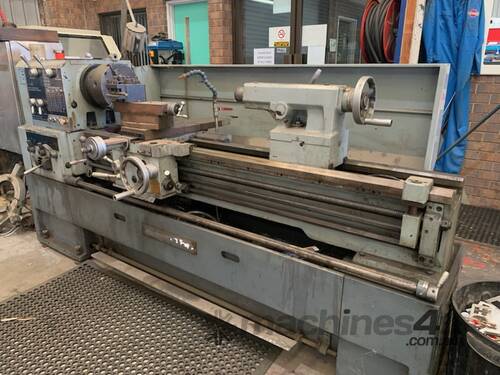 Runmaster Centre Lathe