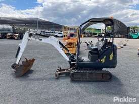 2014 Bobcat 324M - picture1' - Click to enlarge