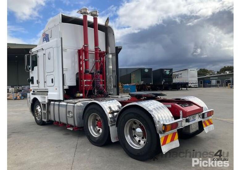 Buy Used Kenworth K200 BIG CAB Sleeper Cab Trucks in , - Listed on ...