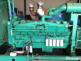 Circa 1999 Cummins Onan 1400 KVA GenSet Diesel Generator Model 1120DFLC, Cummins Diesel Engine, Seri - picture0' - Click to enlarge