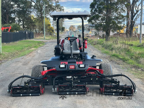 Toro Reelmaster 7000-D Golf Fairway mower Lawn Equipment