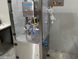 LCM-4 Series Semi Automatic Cap Tightening Machine - picture0' - Click to enlarge