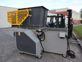 Industrial Single Shaft Shredder with Crammer - 60HP - Genox V1000 - picture0' - Click to enlarge