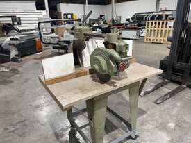 Saw Master Radial arm saw - picture2' - Click to enlarge