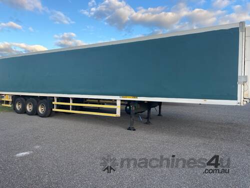 Trailer Fridge Pan Schitz Cargobull 2010 48ft Air bag SN1507