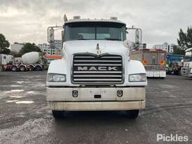 2013 Mack Metro Liner CSMR Concrete Agitator - picture0' - Click to enlarge