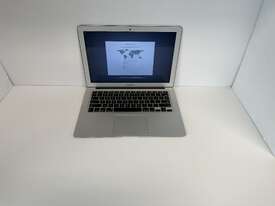 2017 Apple MacBook Air 13 Inch - picture0' - Click to enlarge