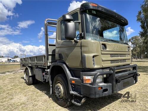 GRAND MOTOR GROUP - 2002 SCANIA P114.340 Tray Truck