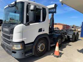 Scania P450 Hooklift Truck - EXPORT ONLY - picture0' - Click to enlarge