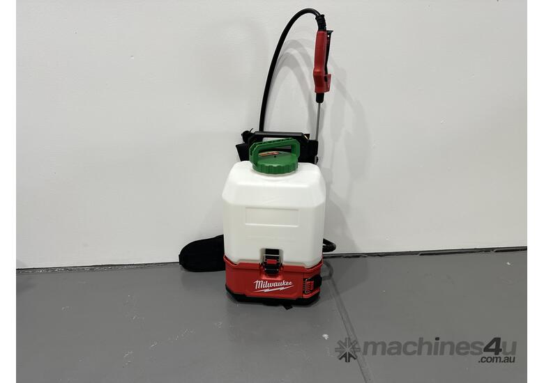 Used milwaukee Milwaukee M18 Backpack Sprayer Backpack Sprayer in