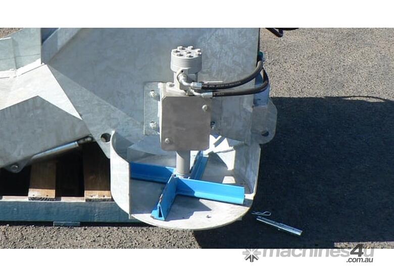 caption Tuffass Self Loader Compost & Mulch Spreader – Built to Last, 40-90 HP, Made in Italy!