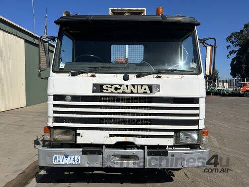 1989 Scania P113M   6x4 Crane Truck