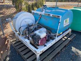 Quikcorp 5SDE600 Quickspray, 600L Tank - picture0' - Click to enlarge