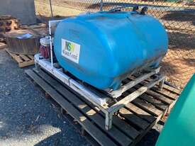 Quikcorp 5SDE600 Quickspray, 600L Tank - picture1' - Click to enlarge