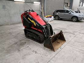 Barreto 825TKL Tracked mini Loader - picture1' - Click to enlarge