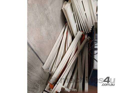 Quantity of Assorted HD Shelving Beams and Inserts