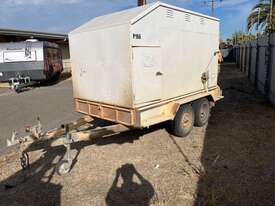 1993 Delta BX1 Tandem Axle Enclosed Box Trailer - picture1' - Click to enlarge