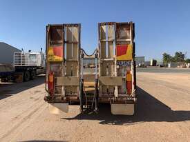 1990 Tri Axle Tag-A-Long Float - picture1' - Click to enlarge