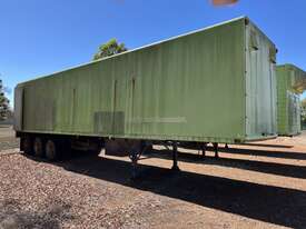 Custom Tri Axle Pantech Trailer - picture0' - Click to enlarge