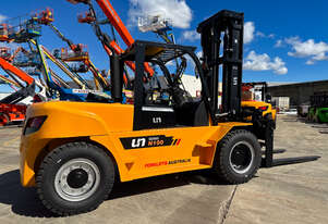 UN Forklift 10T Diesel - Heavy Duty, Durable and a Steal!