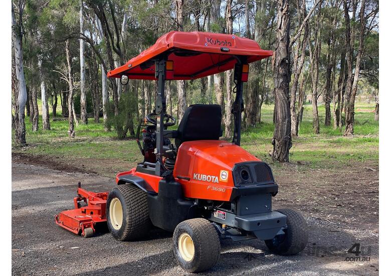 caption Kubota F3690 Front Deck Lawn Equipment
