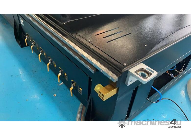 Enhanced Efficiency: Figtek 1330 ATC Router - Vacuum Table Included