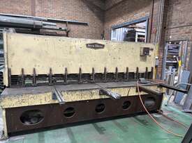 Acra Shear Hydraulic Guillotine Machine | 10MM CAPACITY | 3000MM LENGTH - picture0' - Click to enlarge