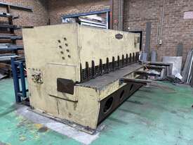 Acra Shear Hydraulic Guillotine Machine | 10MM CAPACITY | 3000MM LENGTH - picture0' - Click to enlarge