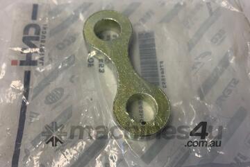 Spacer Adjuster Bracket (Part # 87561553) Spacer Adjuster Bracket (Part # 87561553)