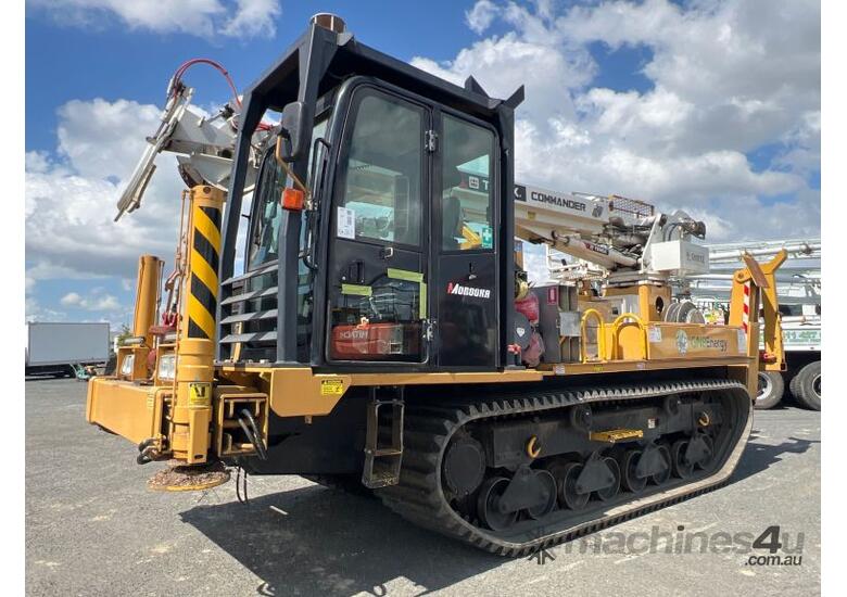 caption 2015 Morooka MST-1500VDL Pole Borer