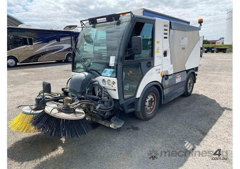 caption 2019 Hako City Master 2200 Sweeper/Scrubber