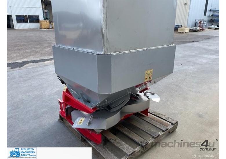 (6216) Agrex Fertiliser Spreader - NEW (Griffith, )