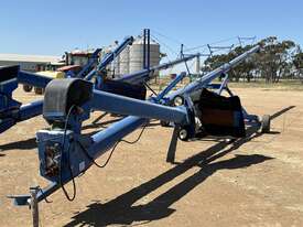 BRANDT 1070 SWINGAWAY AUGER - picture0' - Click to enlarge