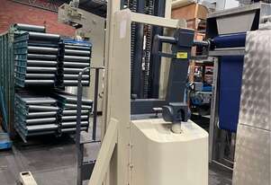 Crown   Walkie Stacker