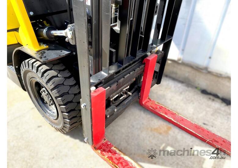 2.5T LPG Counterbalance Forklift