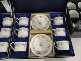 Fine China Set - picture2' - Click to enlarge