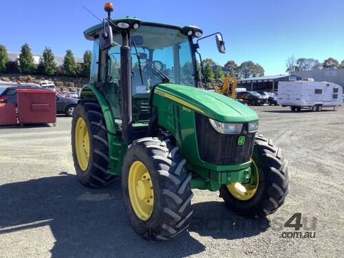 2017 John Deere 5100R Tractor