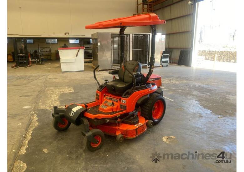 caption Kubota ZD1011-AU Zero Turn Ride On Mower