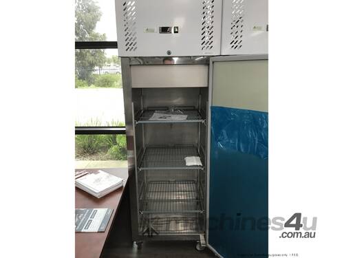 FED-X S/S Single Full Door Upright Fridge - XURC400SFV