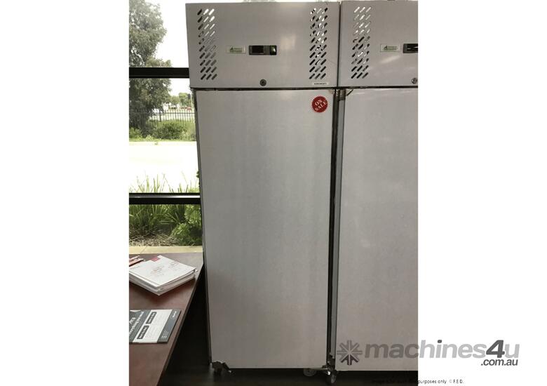 FED-X S/S Single Full Door Upright Fridge - XURC400SFV