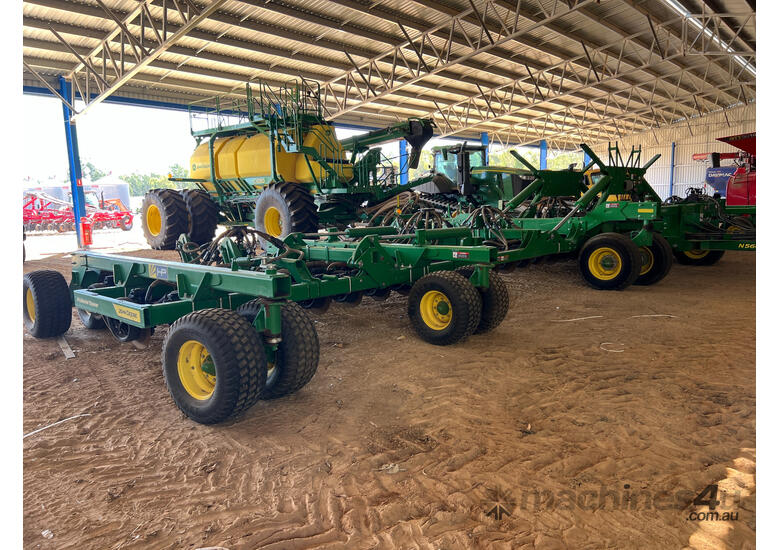 caption John Deere N560 & C650 Air Seeder Complete Single Brand Seeding/Planting Equip