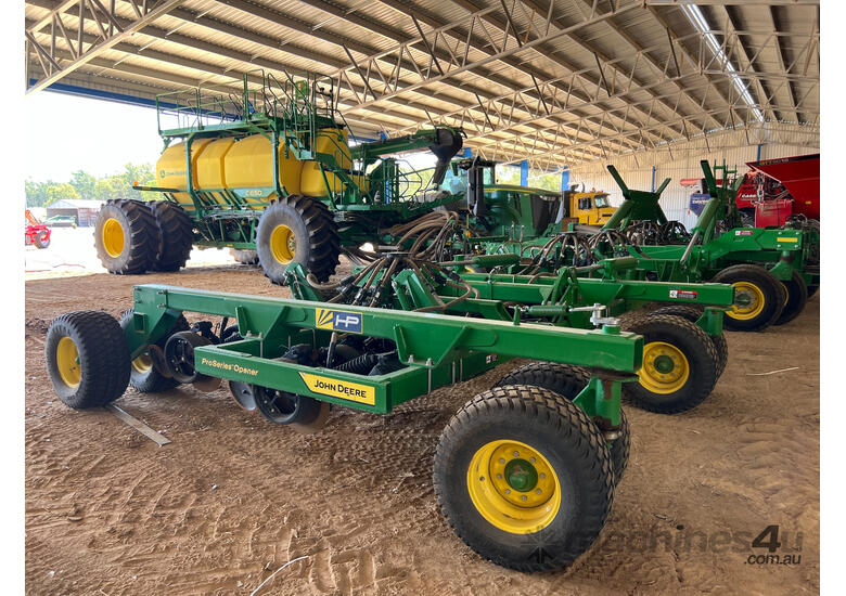 caption John Deere N560 & C650 Air Seeder Complete Single Brand Seeding/Planting Equip