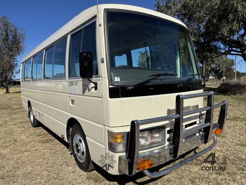 Nissan Civilian W40 Deluxe 4x2 Bus. Ideal Motorhome Conversion.