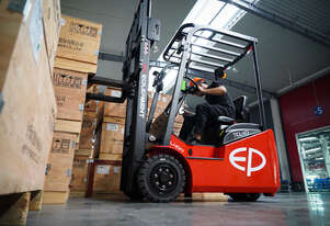 EP 1-ton Compact Forklift for Tight Lifts