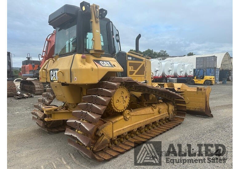 2015 Caterpillar D6N LGP Dozer